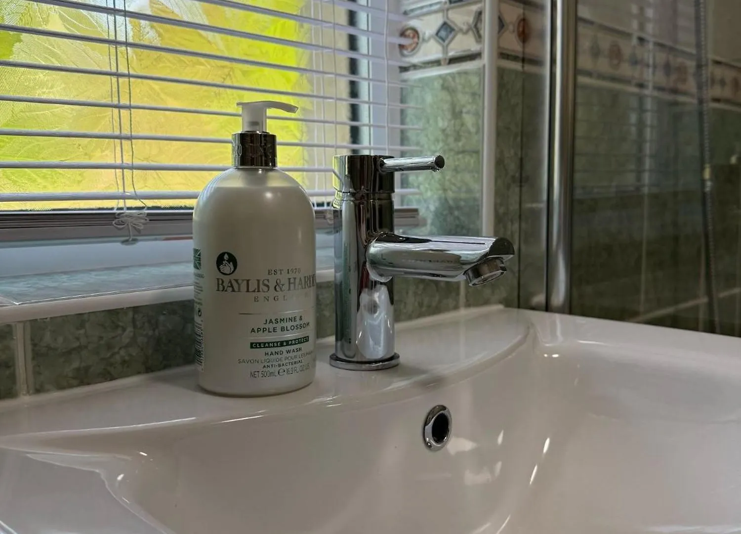 Casa vacanze Canalside Lovely Location Walking Distance To East Riddlesden Hall Close To Worth Valley Railway , Haworth, Skipton, Ilkley & Backs On To The Leeds-Liverpool Canal Keighley