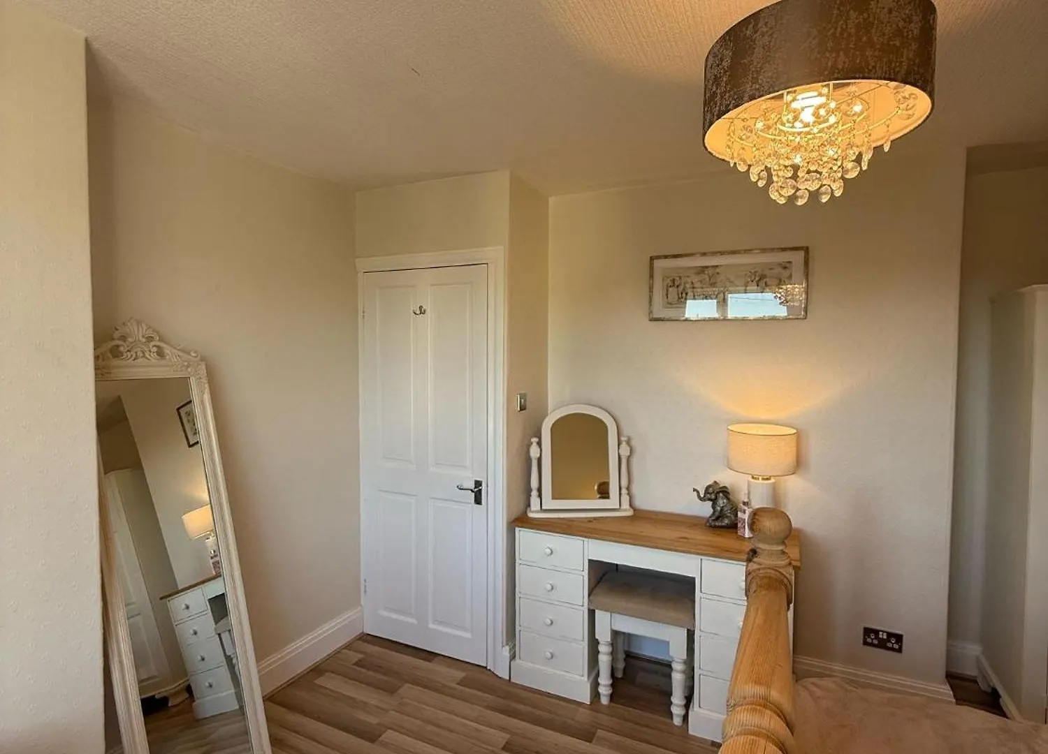 Canalside Lovely Location Walking Distance To East Riddlesden Hall Close To Worth Valley Railway , Haworth, Skipton, Ilkley & Backs On To The Leeds-Liverpool Canal Keighley 0*,
